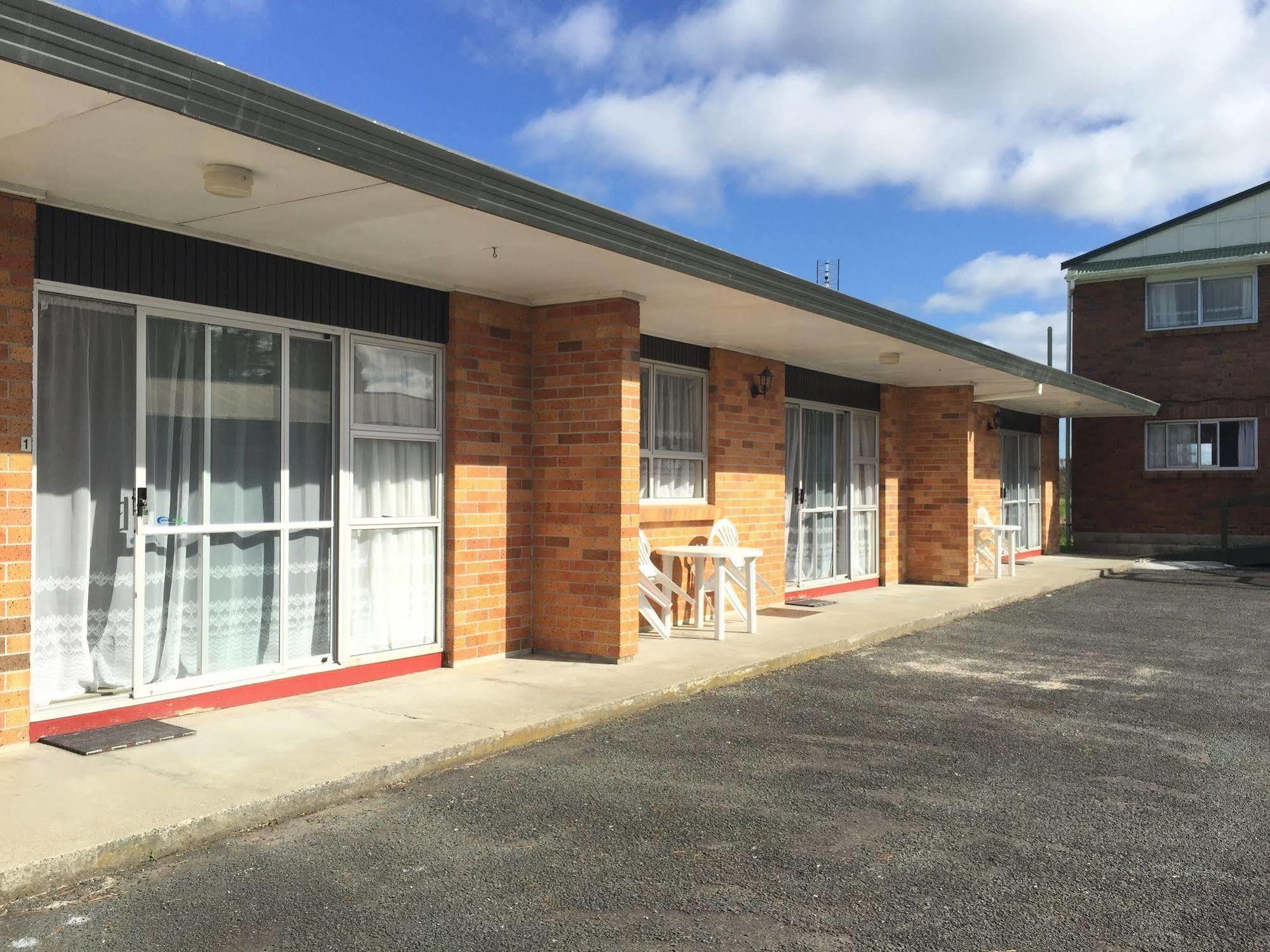 North End Motel Huntly Exterior photo